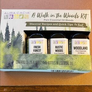 Aura Cacia A Walk in the Woods Kit - Essential Oil Blends